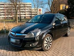 Schwarz Gebraucht 2007 Opel Astra Cosmo Limousine | 1.000 € (Superpreis)