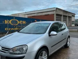 Silber Gebraucht 2004 VW Golf V Coupé | 3.100 € (Etwas zu teuer)