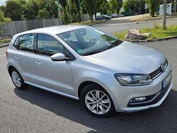 Silber Gebraucht 2014 VW Polo Comfortline Limousine | 6.700 € (Guter Preis)