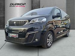Lackierung schwarz perla nera/ Gebraucht 2024 Peugeot e-Traveller Allure Van / Kleinbus | 41.090 €