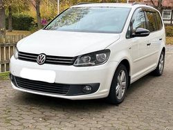 Weiß Gebraucht 2013 VW Touran Van / Kleinbus | 4.999 € (Fairer Preis)