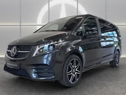 Grau Gebraucht 2023 Mercedes V300 Avantgarde Edition Van / Kleinbus | 69.990 € (Fairer Preis)