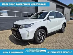 Cool white pearl metallic Neu 2025 Suzuki Vitara Comfort+ SUV | 25.490 € (Fairer Preis)