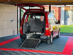 Rot Gebraucht 2010 VW Caddy Life Van / Kleinbus | 12.900 €