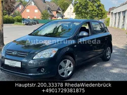Grau Gebraucht 2009 Kia Ceed Basis Kleinwagen | 2.850 € (Superpreis)