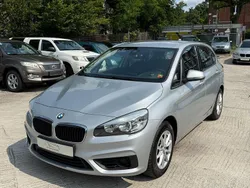 Silber Gebraucht 2016 BMW 216 Active Tourer Van / Kleinbus | 9.499 € (Guter Preis)