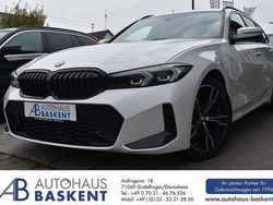 Weiß Gebraucht 2022 BMW 320 M Sport Kombi | 29.980 € (Fairer Preis)