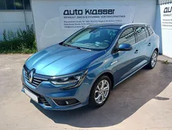 Blau Gebraucht 2017 Renault Mégane IV Bose Edition Limousine | 13.790 € (Etwas zu teuer)