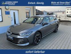 Grenadilla black metallic Neu 2025 VW Passat Elegance Kombi | 41.790 € (Guter Preis)