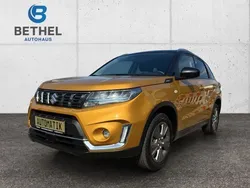 Gold Gebraucht 2023 Suzuki Vitara Comfort SUV | 21.990 € (Guter Preis)