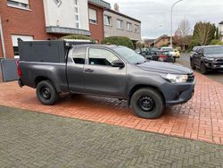 Grau Gebraucht 2019 Toyota HiLux Abholung | 20.468 € (Fairer Preis)