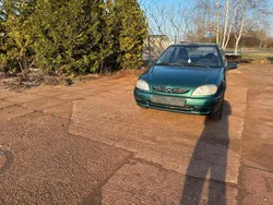 Grün Gebraucht 2002 Citroën Saxo Kleinwagen | 999 €
