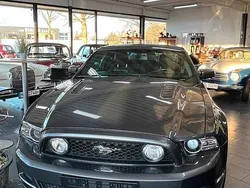 Grau Gebraucht 2012 Ford Mustang GT Coupé | 22.500 € (Fairer Preis)