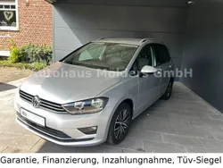 Silber Gebraucht 2016 VW Golf Sportsvan Van / Kleinbus | 18.250 € (Fairer Preis)
