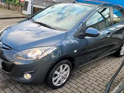Grau Gebraucht 2011 Mazda 2 Kleinwagen | 2.750 € (Guter Preis)