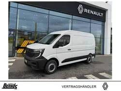 Mineralweiß Gebraucht 2024 Renault Master Van | 34.990 € (Fairer Preis)