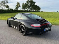 Schwarz Gebraucht 2012 Porsche 911 Carrera 4 GTS Coupé | 79.900 €