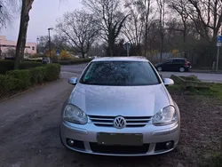 VW Golf V