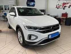 Pure white Gebraucht 2022 VW T-Roc Style SUV | 20.900 € (Fairer Preis)