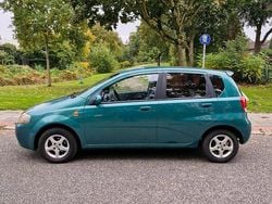 Grün Gebraucht 2005 Chevrolet Kalos Limousine | 2.500 €