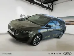 Grau Gebraucht 2023 Ford Focus Titanium Kombi | 25.730 € (Fairer Preis)