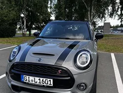 Grau Gebraucht 2020 Mini Cooper S Kleinwagen | 20.200 € (Fairer Preis)