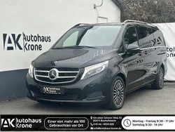 Obsidianschwarz metallic Gebraucht 2017 Mercedes V250 Avantgarde Edition Van / Kleinbus | 33.990 € (Superpreis)