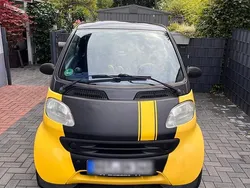 Gelb Gebraucht 1999 Smart ForTwo Coupé Kleinwagen | 1.200 € (Guter Preis)