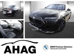 Schwarz Gebraucht 2024 BMW 750e Limousine | 97.990 € (Superpreis)