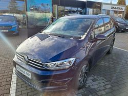 Blau Gebraucht 2018 VW Touran Join Van / Kleinbus | 17.900 € (Guter Preis)