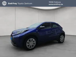 Juniper blue Gebraucht 2023 Toyota Aygo X-play Kleinwagen | 15.290 € (Guter Preis)
