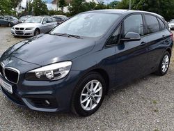 Grau Gebraucht 2015 BMW 218 Active Tourer Van / Kleinbus | 9.590 € (Fairer Preis)