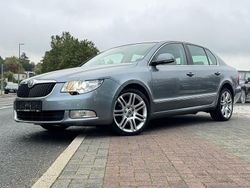 Grau Gebraucht 2009 Skoda Superb Elegance Limousine | 6.800 € (Guter Preis)