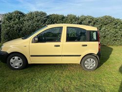 Gelb Gebraucht 2010 Fiat Panda Kleinwagen | 1.650 € (Guter Preis)