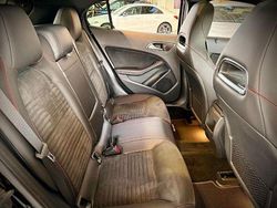 Schwarz Gebraucht 2020 Mercedes GLA180 AMG SUV | 24.990 € (Fairer Preis)