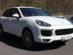 Weiß Gebraucht 2018 Porsche Cayenne Platinum Edition SUV | 31.900 € (Guter Preis)