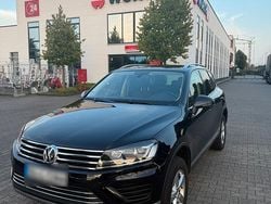 Schwarz Gebraucht 2018 VW Touareg SUV | 27.590 € (Guter Preis)