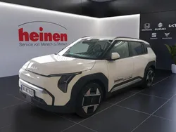 Weiss Neu 2025 Kia EV3 SUV | 48.360 €