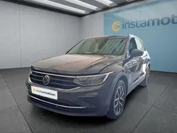 Grau Gebraucht 2022 VW Tiguan SUV | 30.099 € (Guter Preis)