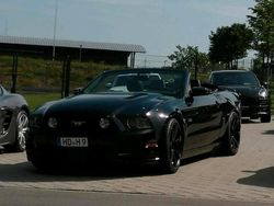 Schwarz Gebraucht 2013 Ford Mustang GT Cabrio | 29.990 €