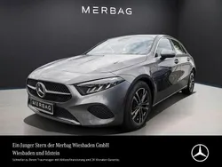 Mountain grau Gebraucht 2024 Mercedes A200 Advanced Limousine | 31.680 € (Fairer Preis)
