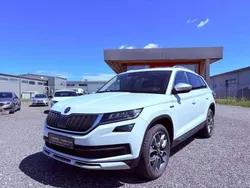Bila moon/moon white Gebraucht 2017 Skoda Kodiaq Scout 4x4 SUV | 27.999 € (Fairer Preis)