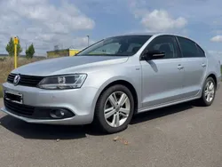 Silber Gebraucht 2012 VW Jetta Match Limousine | 6.500 € (Superpreis)