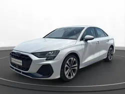Weiß Gebraucht 2024 Audi A3 S-Line Limousine | 32.970 € (Fairer Preis)
