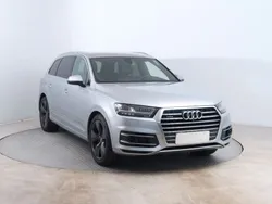 Grau Gebraucht 2019 Audi Q7 Sport SUV | 42.364 € (Superpreis)