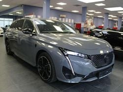 Grau Gebraucht 2024 Peugeot e-308 GT Kleinwagen | 28.980 € (Superpreis)