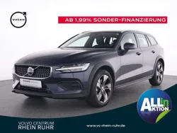 Denim blue / metallic Gebraucht 2023 Volvo V60 CC Plus Kombi | 38.980 € (Superpreis)