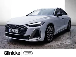 Weiß Gebraucht 2024 Audi A5 Ambiente Coupé | 61.450 € (Guter Preis)
