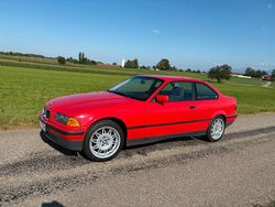 Rot Gebraucht 1993 BMW 316 Basis Coupé | 5.300 €