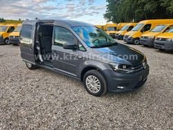 Grau Gebraucht 2017 VW Caddy Maxi Conceptline Van / Kleinbus | 17.612 € (Teuer)
